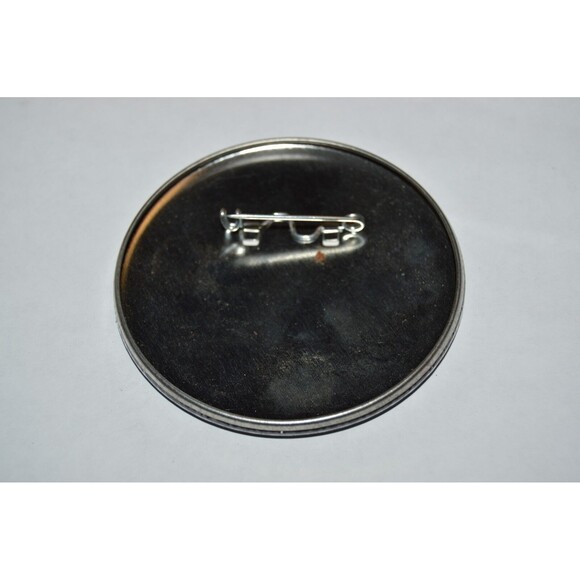 Vintage 1987 S.O.B. Swift Old Buzzard Large Button Jacket Pin - Picture 3 of 4